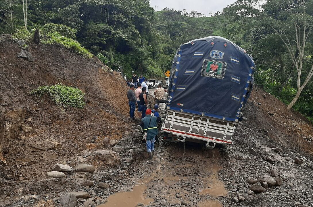 Inversión de vías en Santander